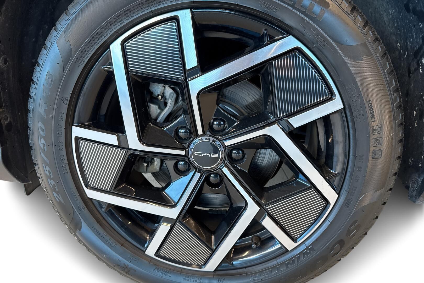 BYD ATTO 3 iso kuva 12