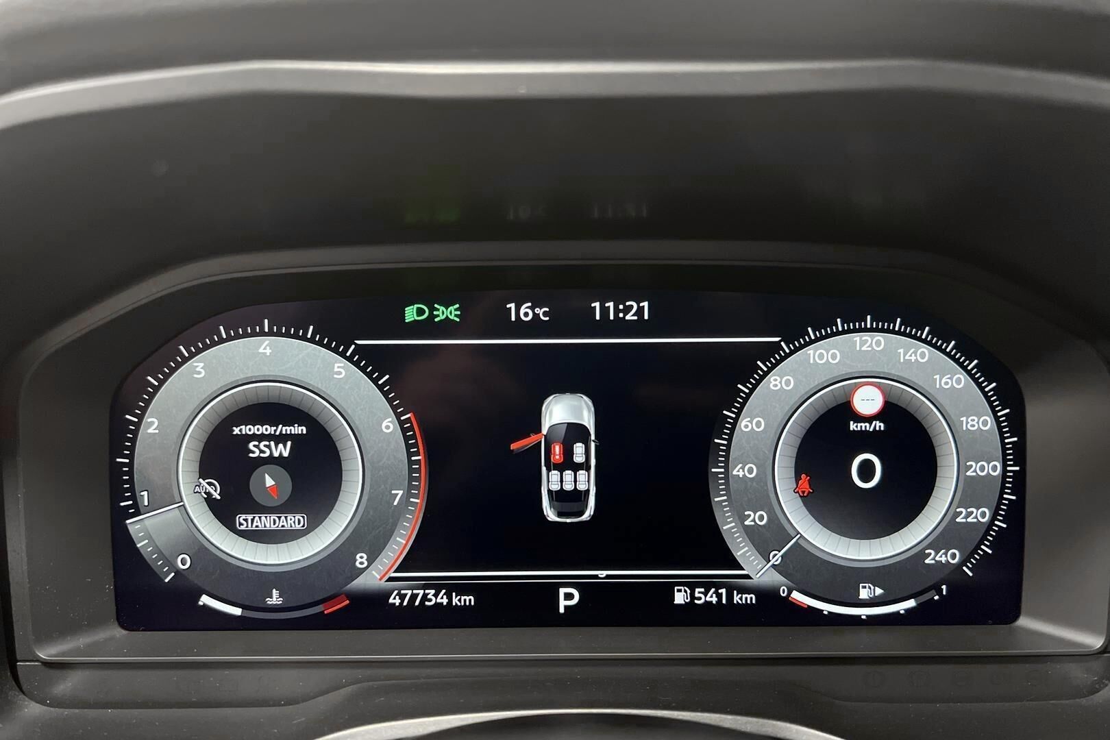 Nissan Qashqai iso kuva 13