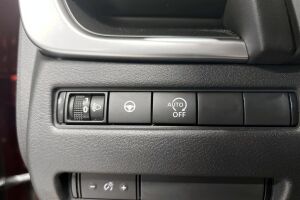 Nissan Qashqai esikatselu 17