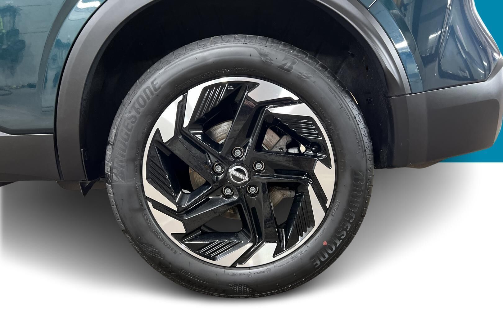Nissan Qashqai iso kuva 13