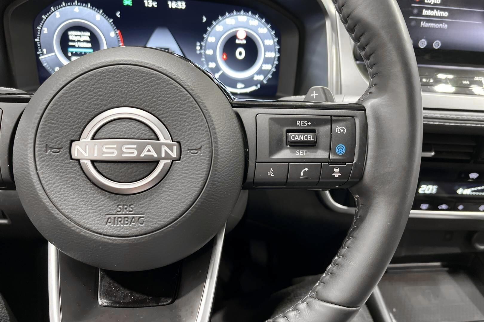 Nissan Qashqai iso kuva 19