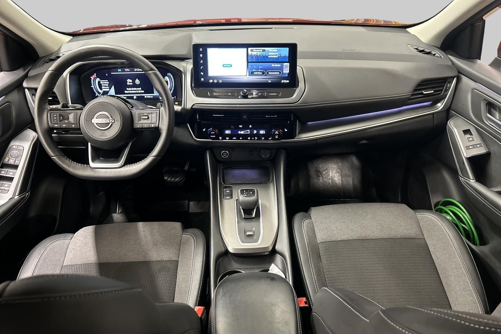 Nissan Qashqai iso kuva 8