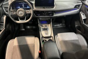 Nissan Qashqai esikatselu 10