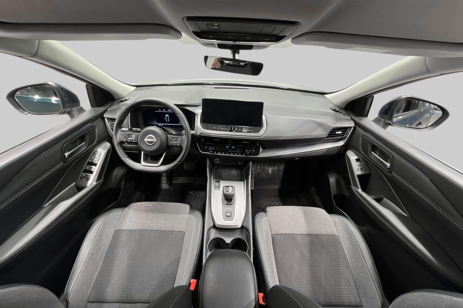 Nissan Qashqai iso kuva 12