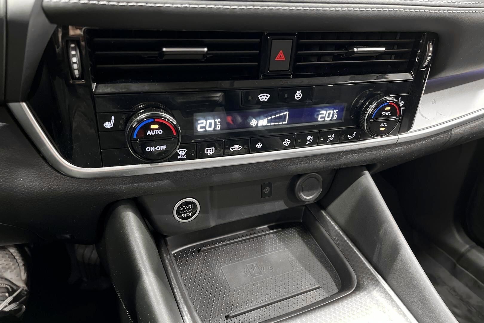 Nissan Qashqai iso kuva 24