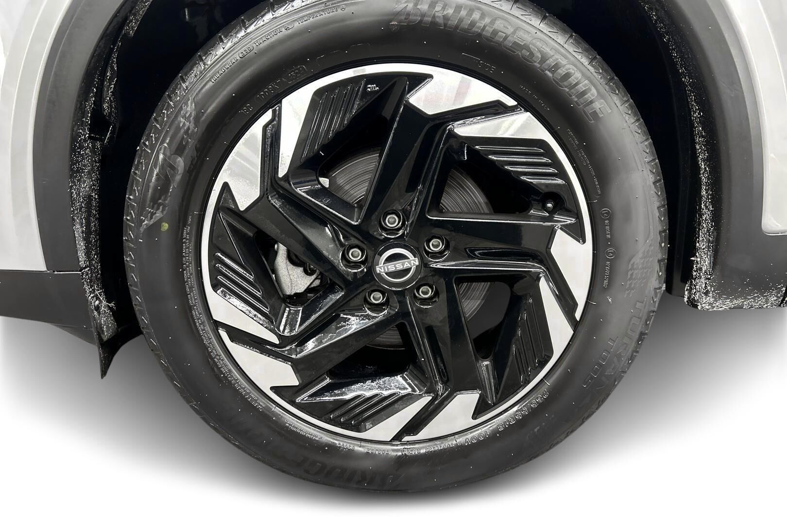 Nissan Qashqai iso kuva 12