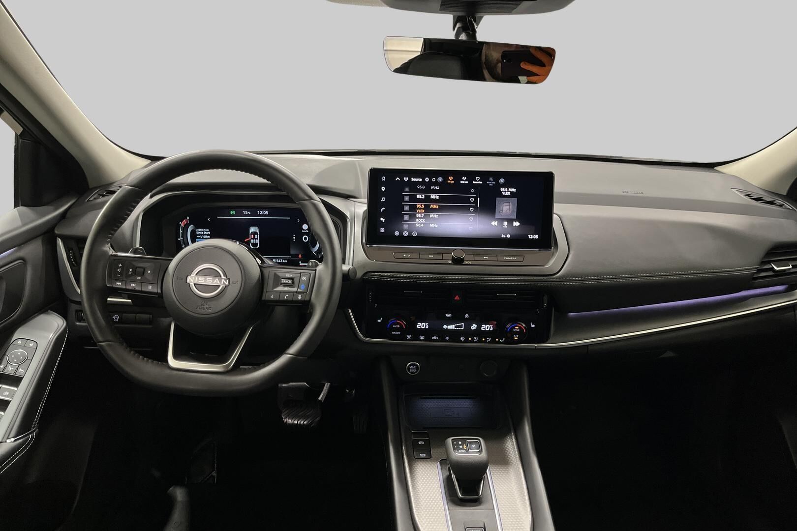 Nissan Qashqai iso kuva 11