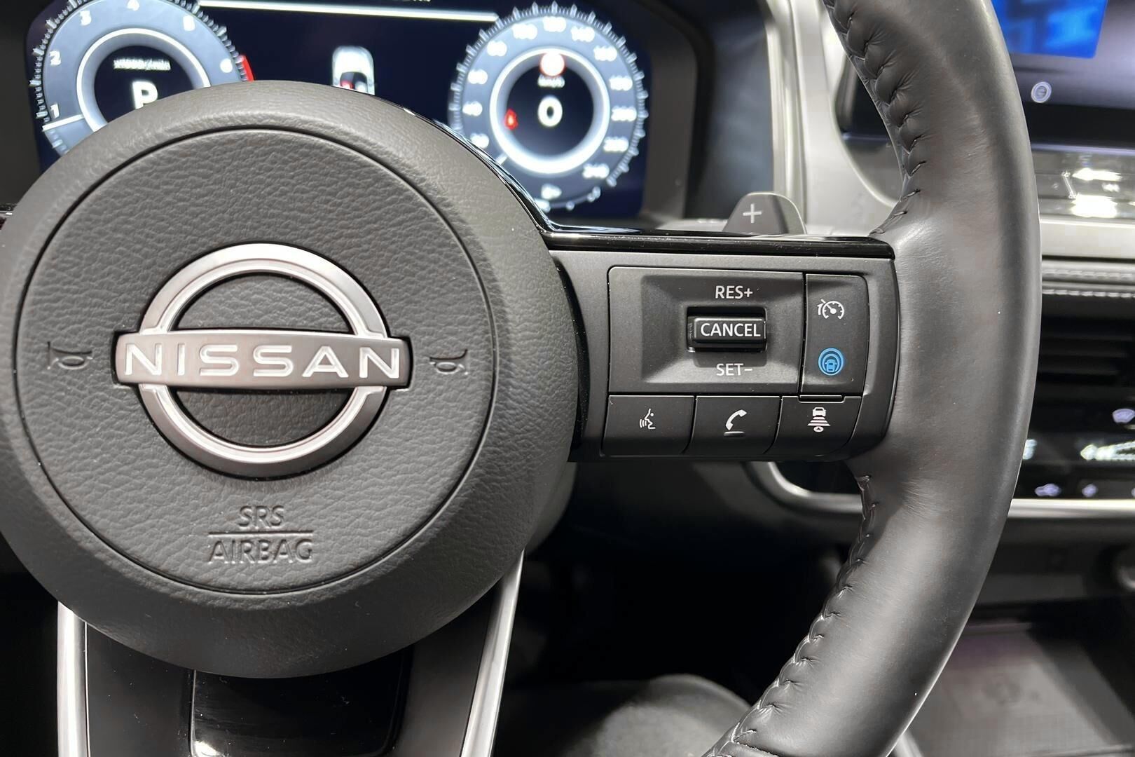 Nissan Qashqai iso kuva 37