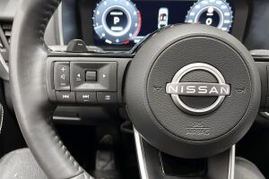 Nissan Qashqai esikatselu 38