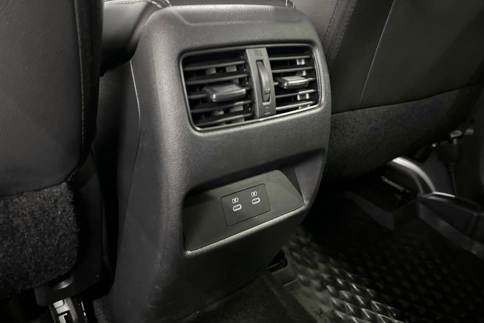 Nissan Qashqai iso kuva 28