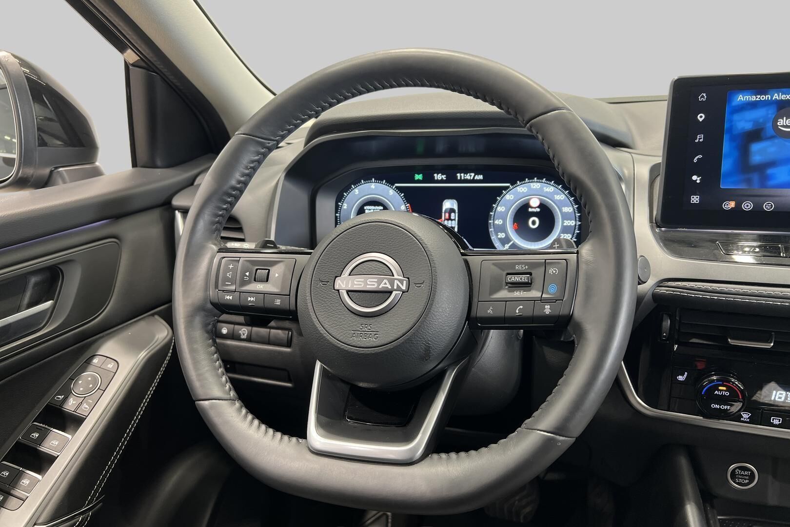 Nissan Qashqai iso kuva 30