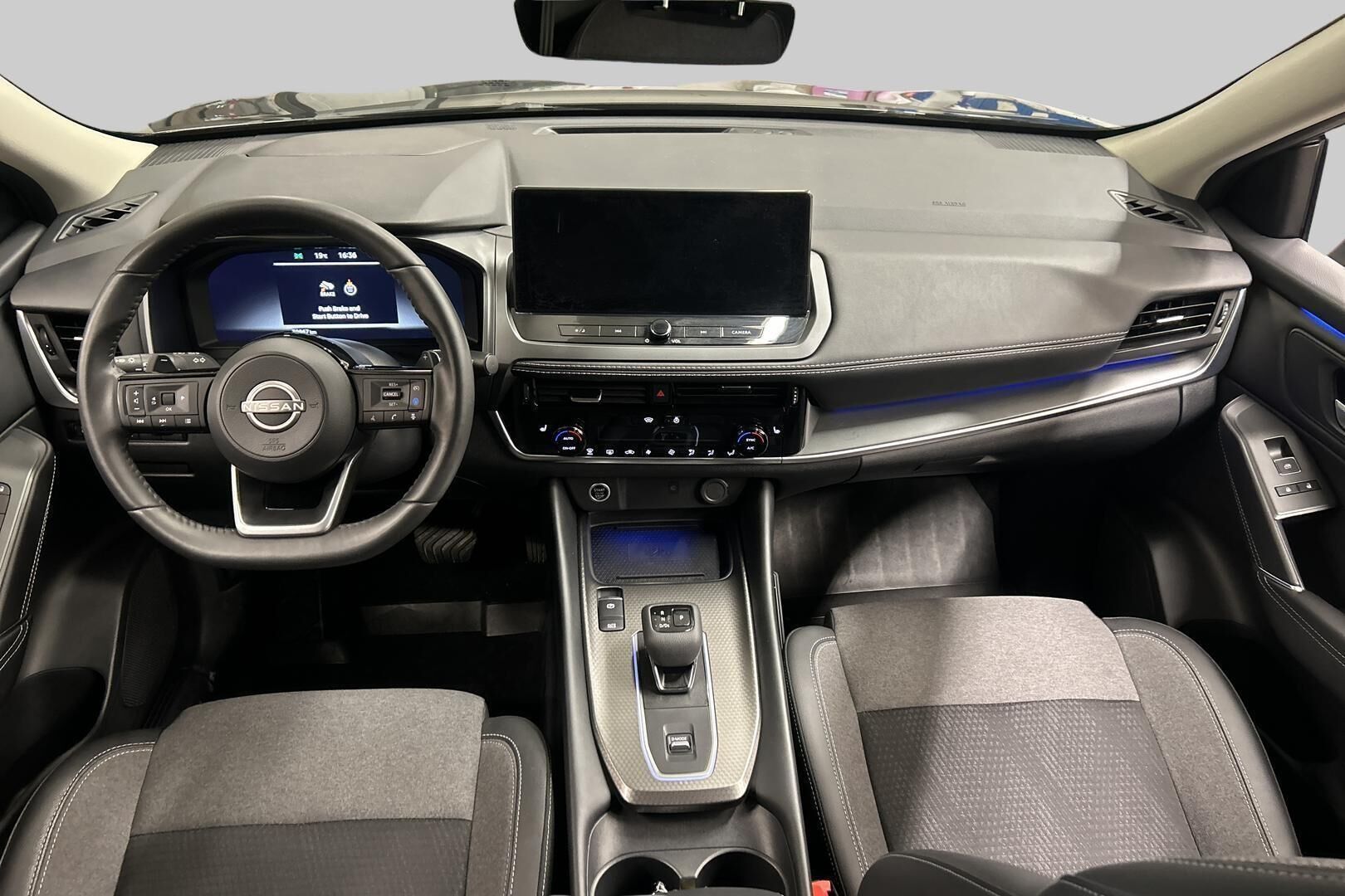 Nissan Qashqai iso kuva 11
