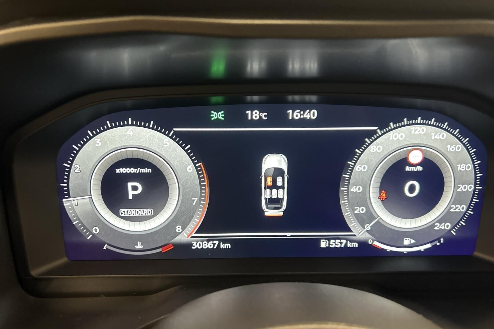 Nissan Qashqai iso kuva 16