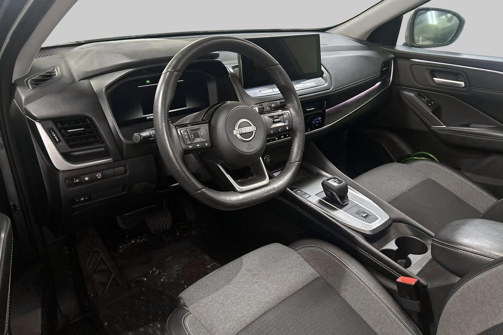 Nissan Qashqai iso kuva 2