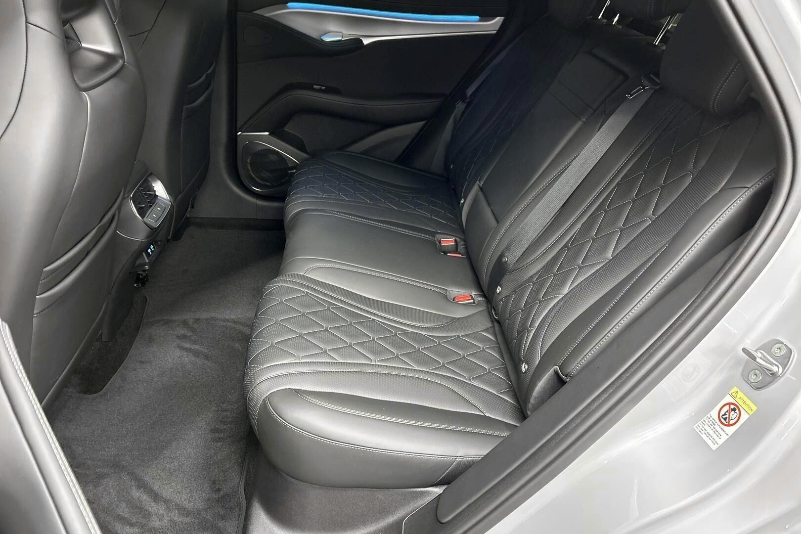 BYD Sealion 7 iso kuva 9