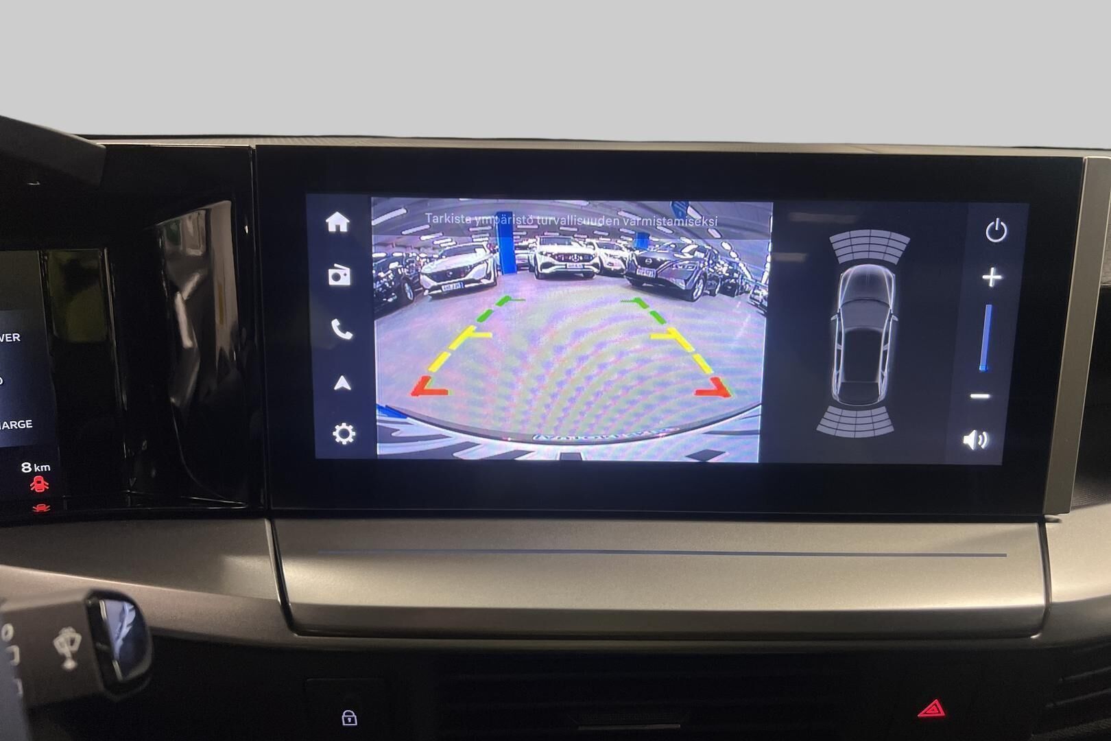 Opel Frontera iso kuva 18