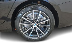 BMW 3-sarja esikatselu 12