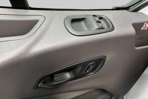 Ford Transit esikatselu 22