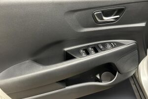 Kia Stonic esikatselu 13