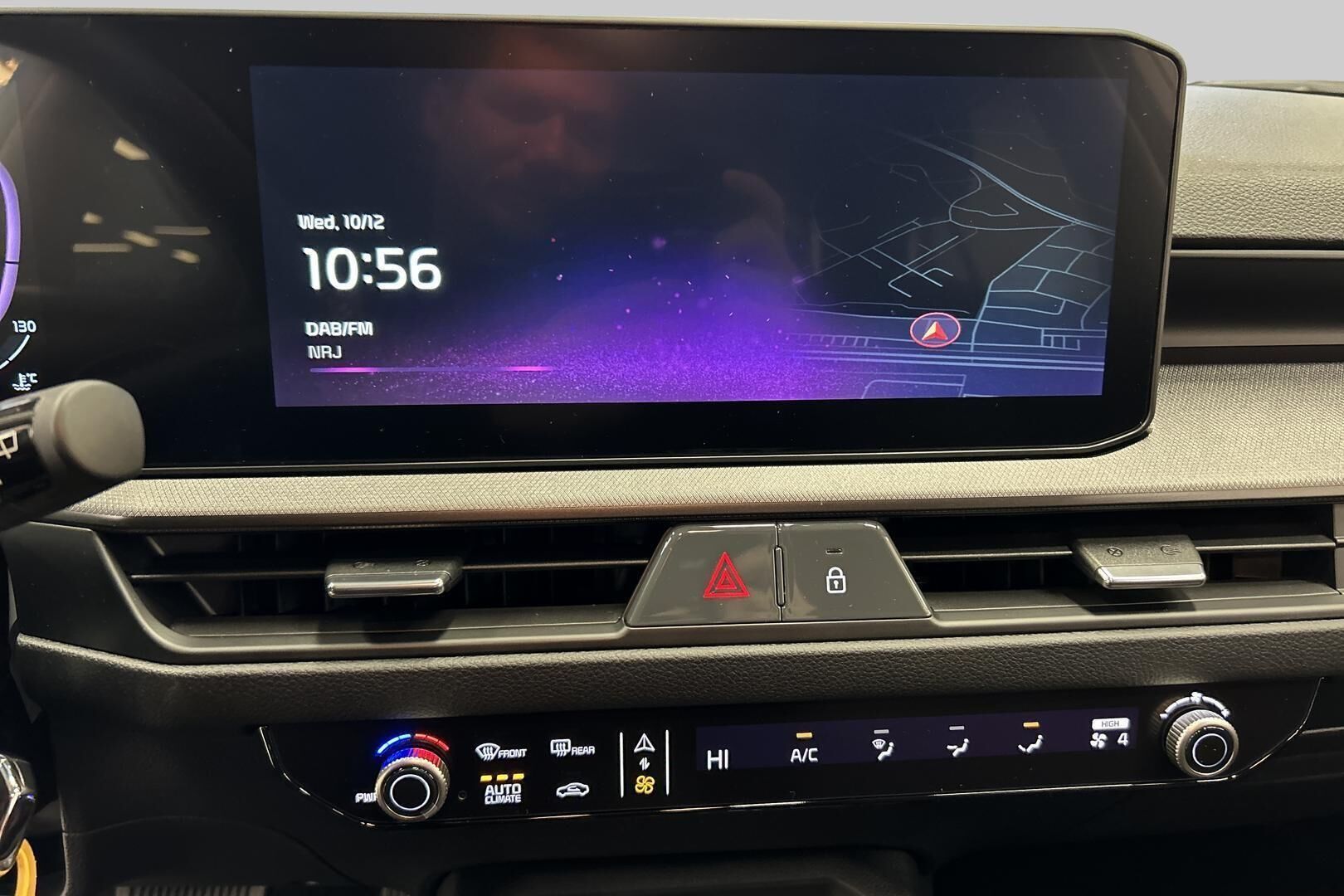 KIA Stonic iso kuva 16