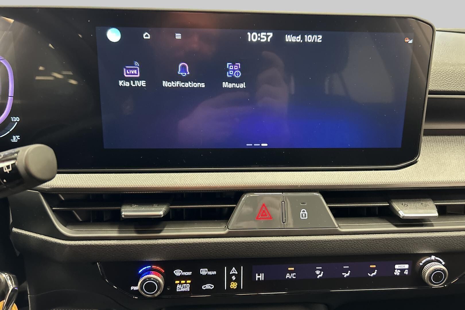 KIA Stonic iso kuva 18