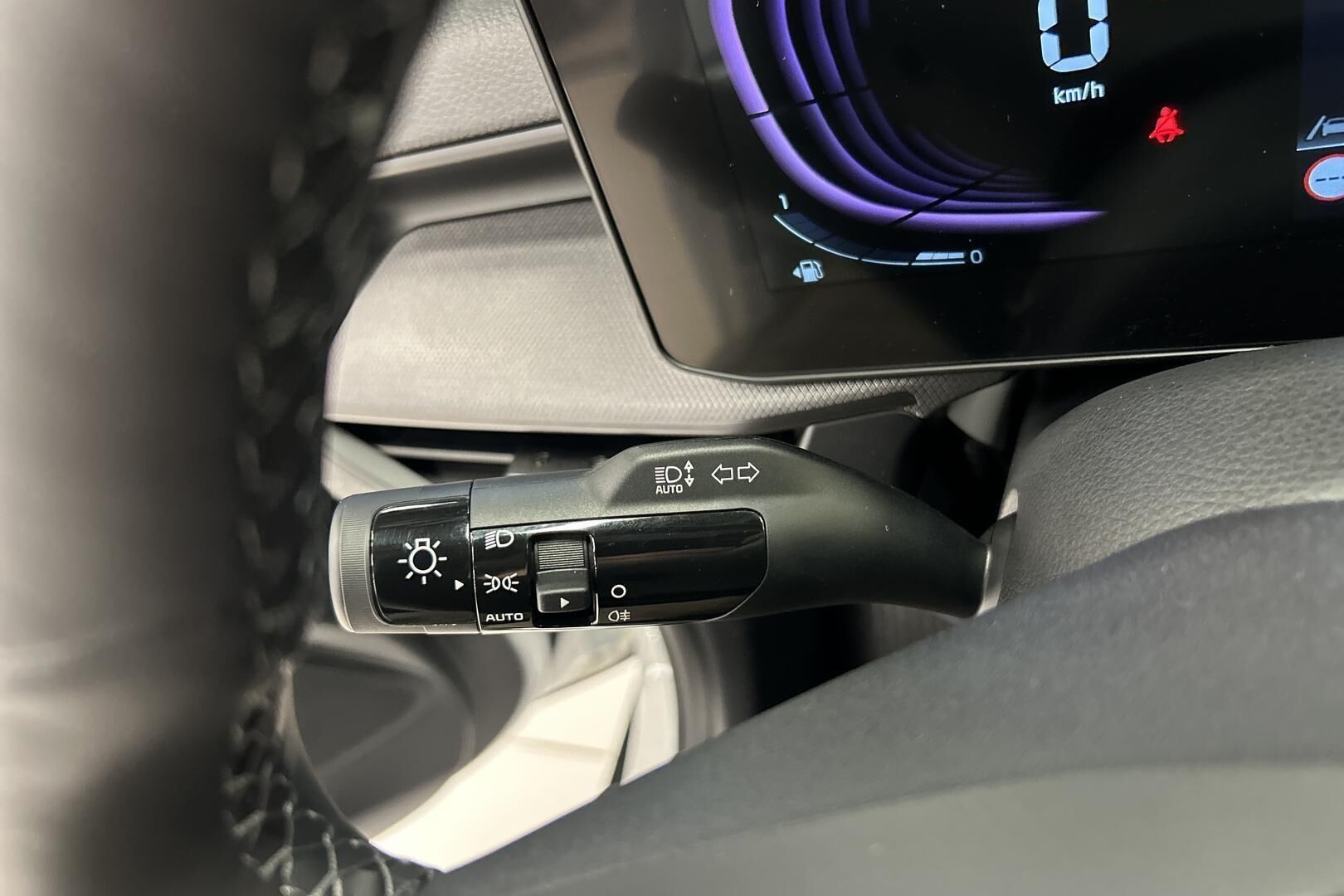 KIA Stonic iso kuva 26