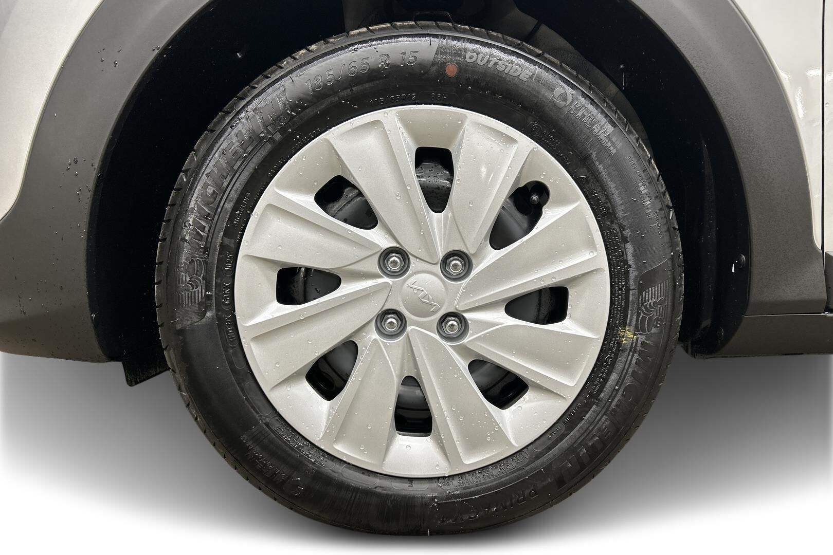 Kia Stonic iso kuva 12