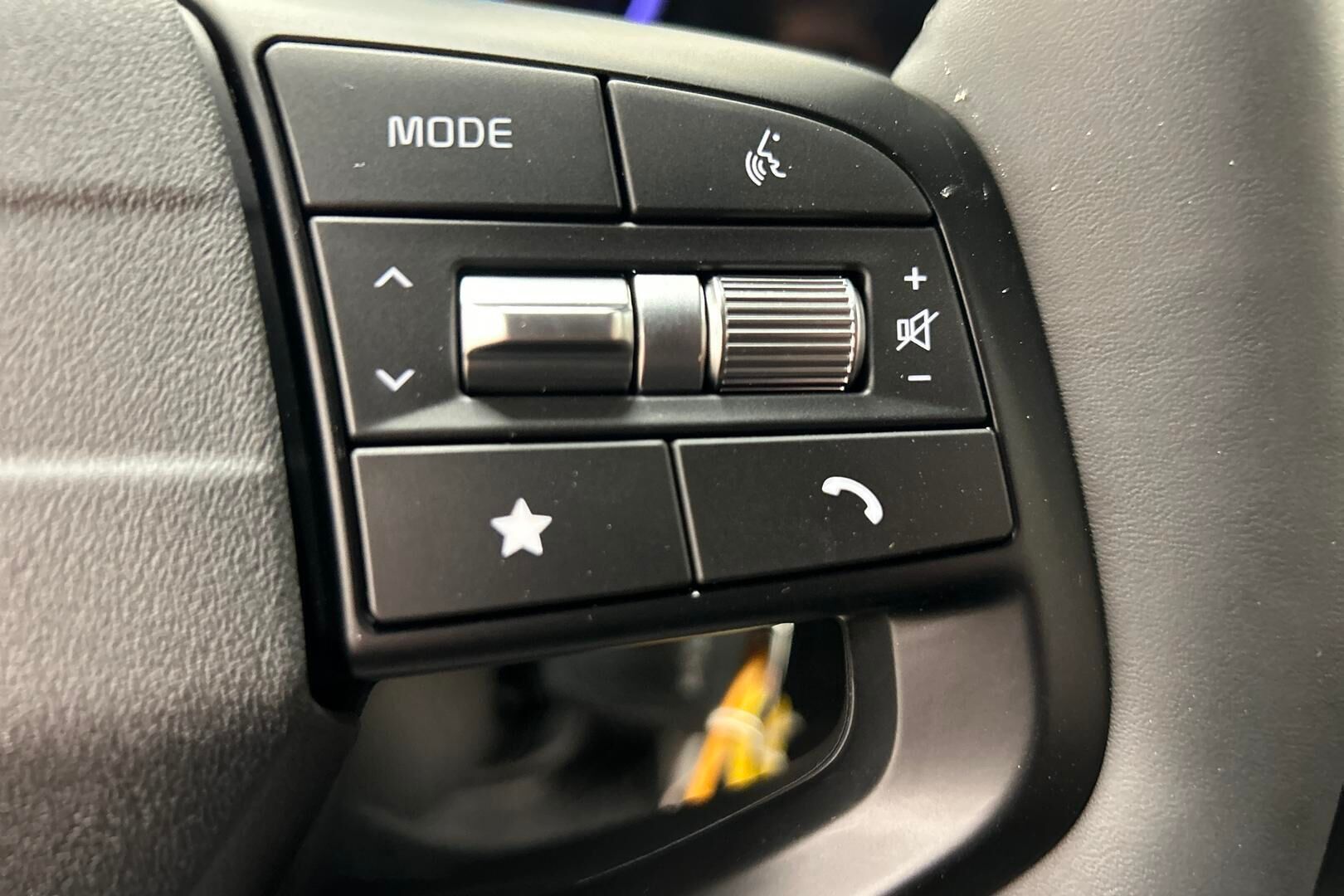 Kia Stonic iso kuva 10