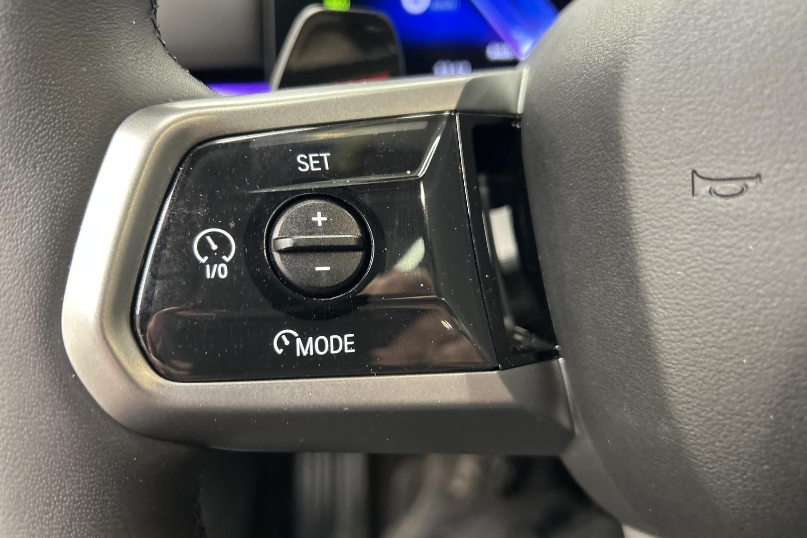 BMW i5 iso kuva 17