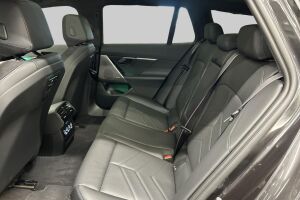 BMW i5 esikatselu 9