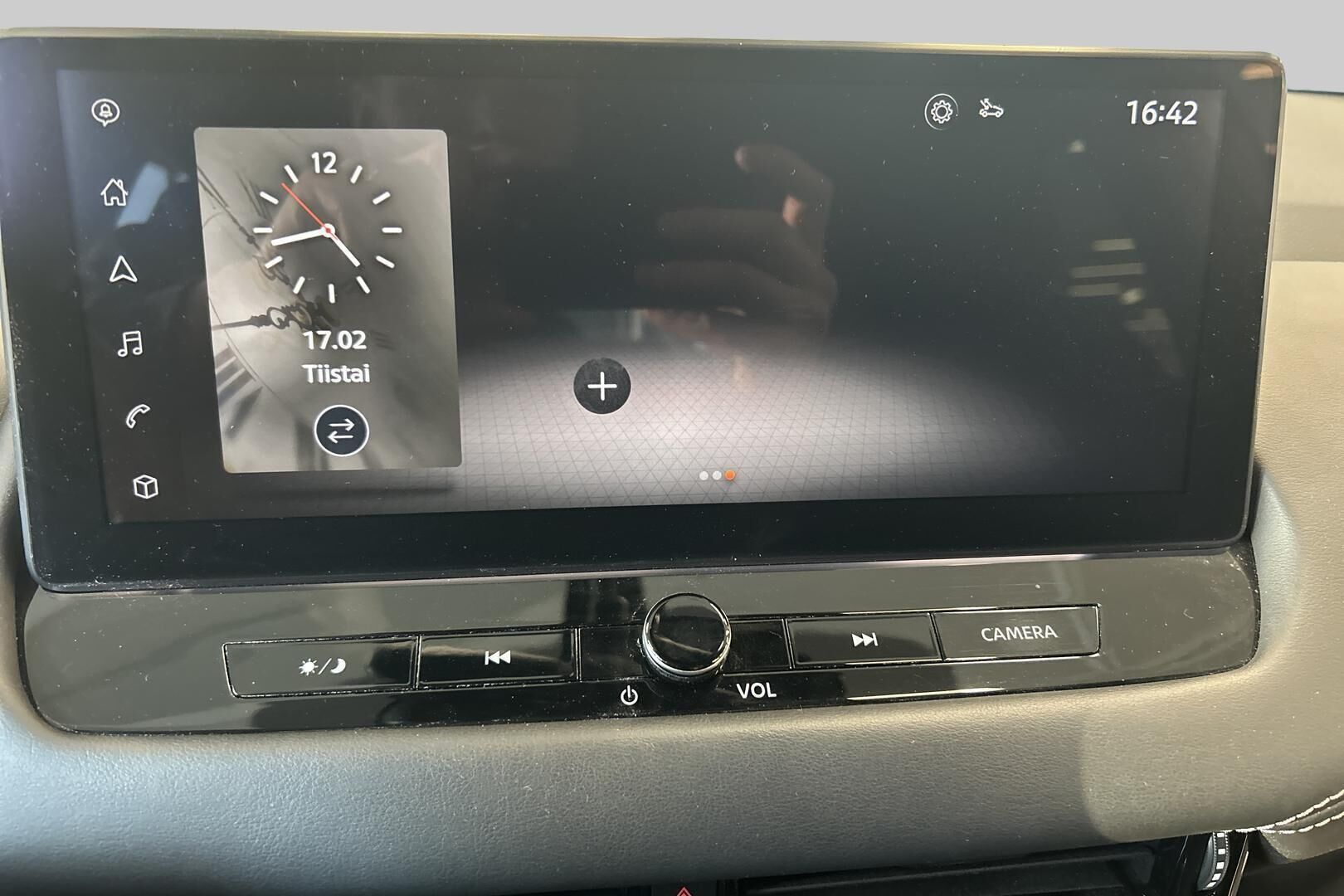 Nissan Qashqai iso kuva 15