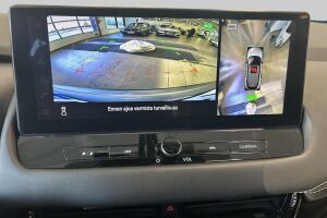 Nissan Qashqai esikatselu 17