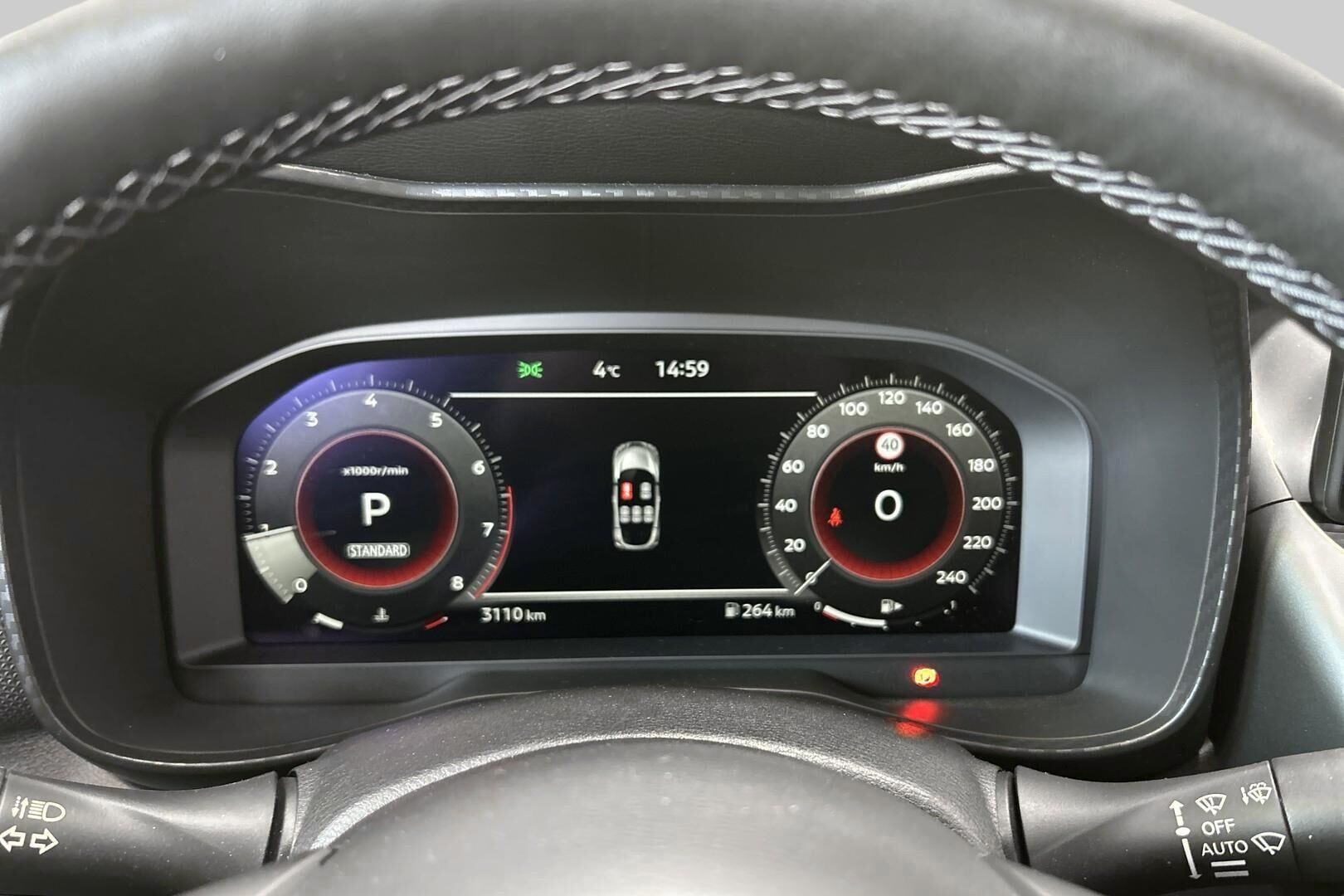 Nissan Juke iso kuva 19