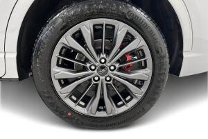 Ford Kuga esikatselu 12