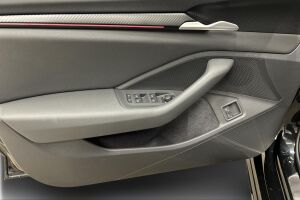 Skoda Superb esikatselu 13