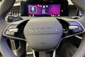 Skoda Superb esikatselu 18