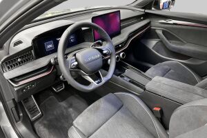 Skoda Superb esikatselu 8