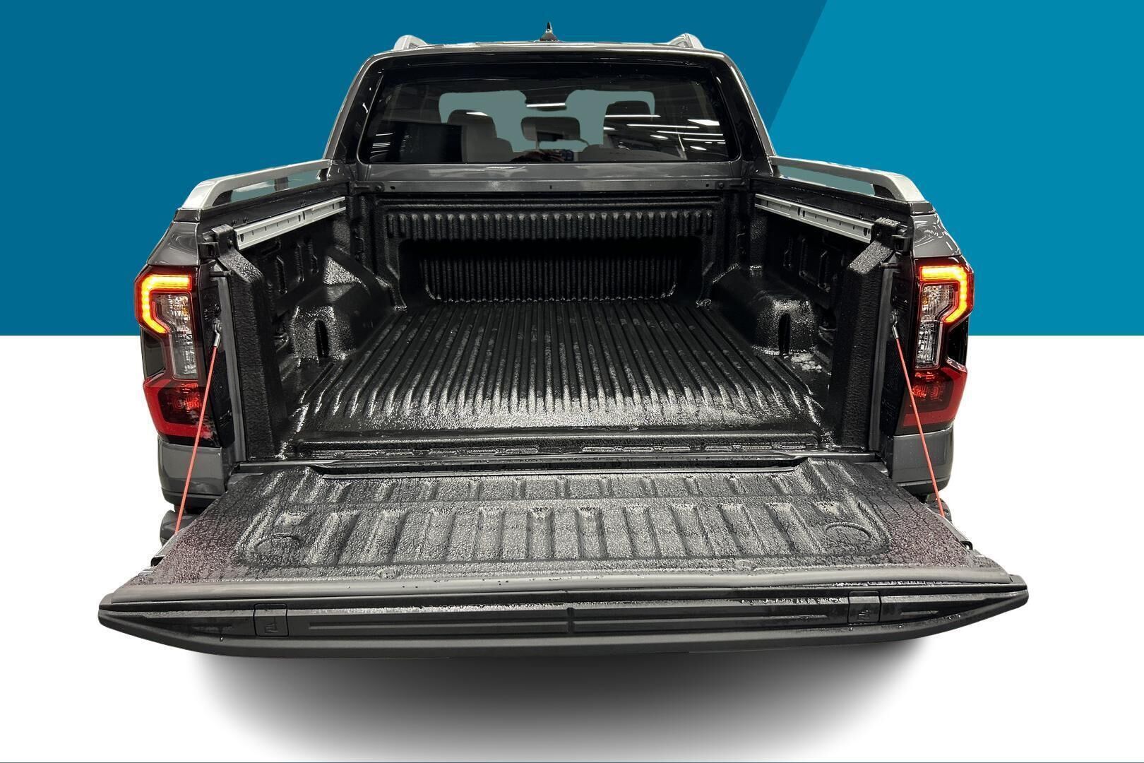 Ford Ranger iso kuva 11