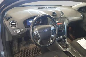 Ford Mondeo esikatselu 2