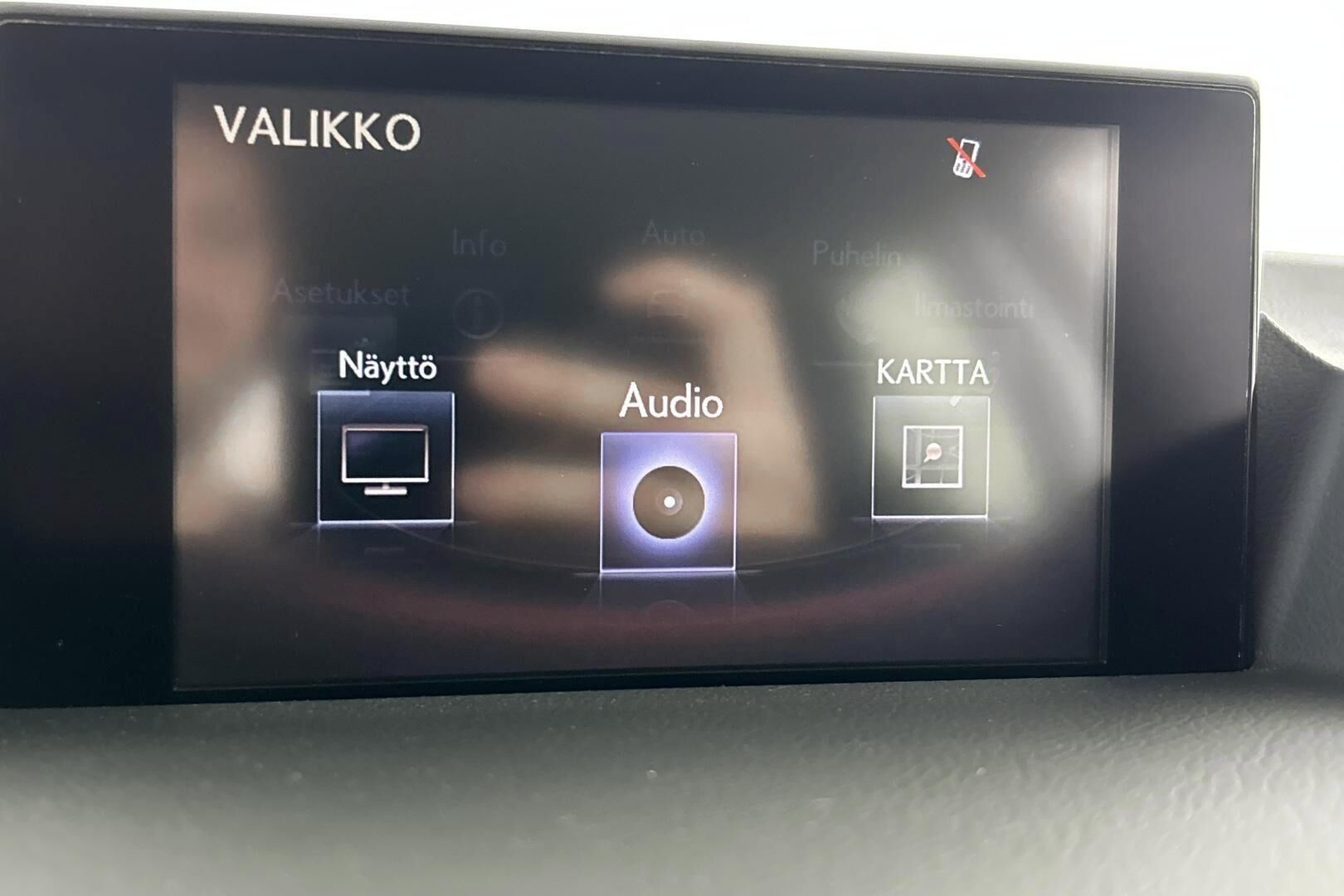 Lexus CT iso kuva 11