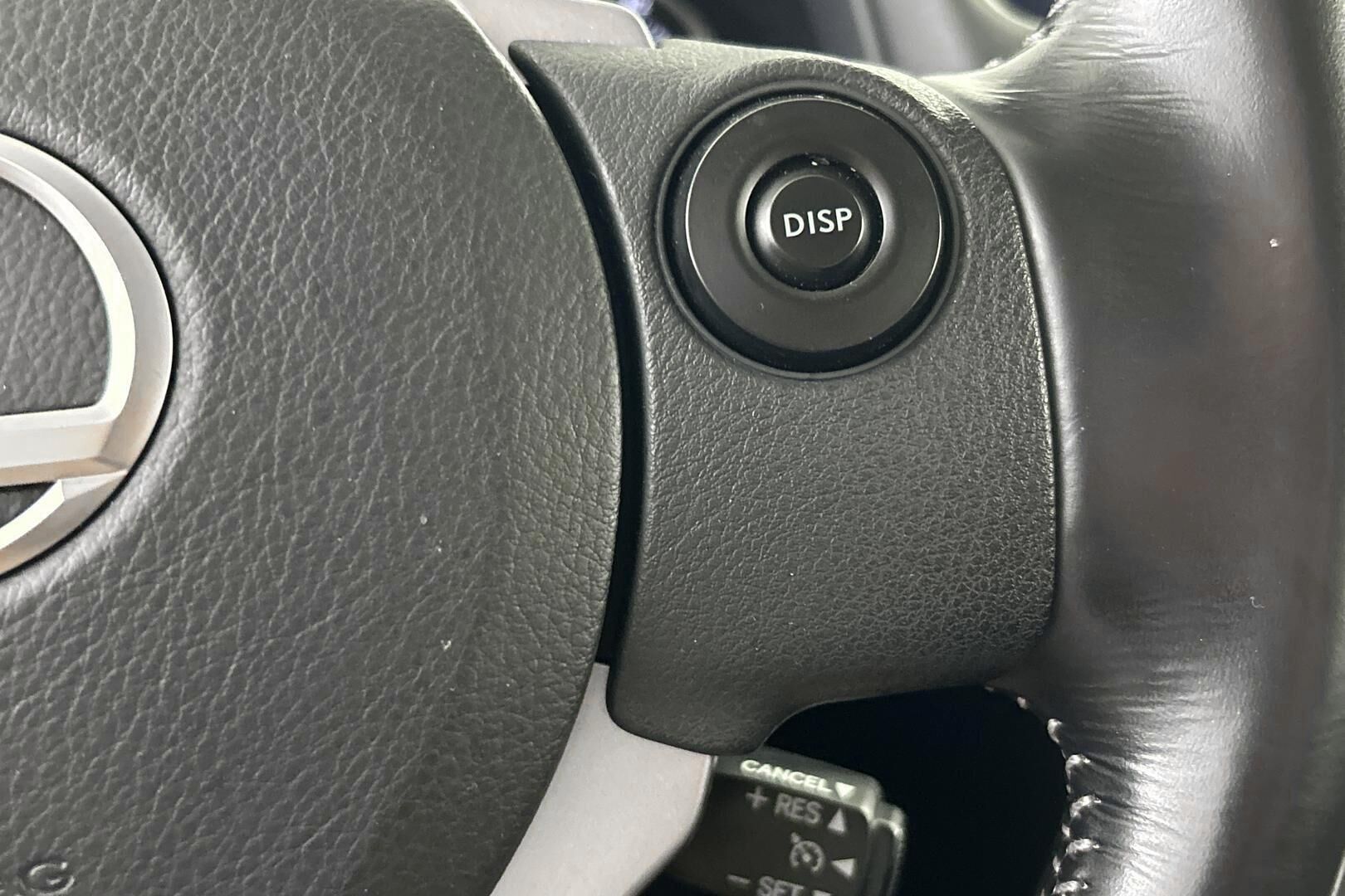 Lexus CT iso kuva 15