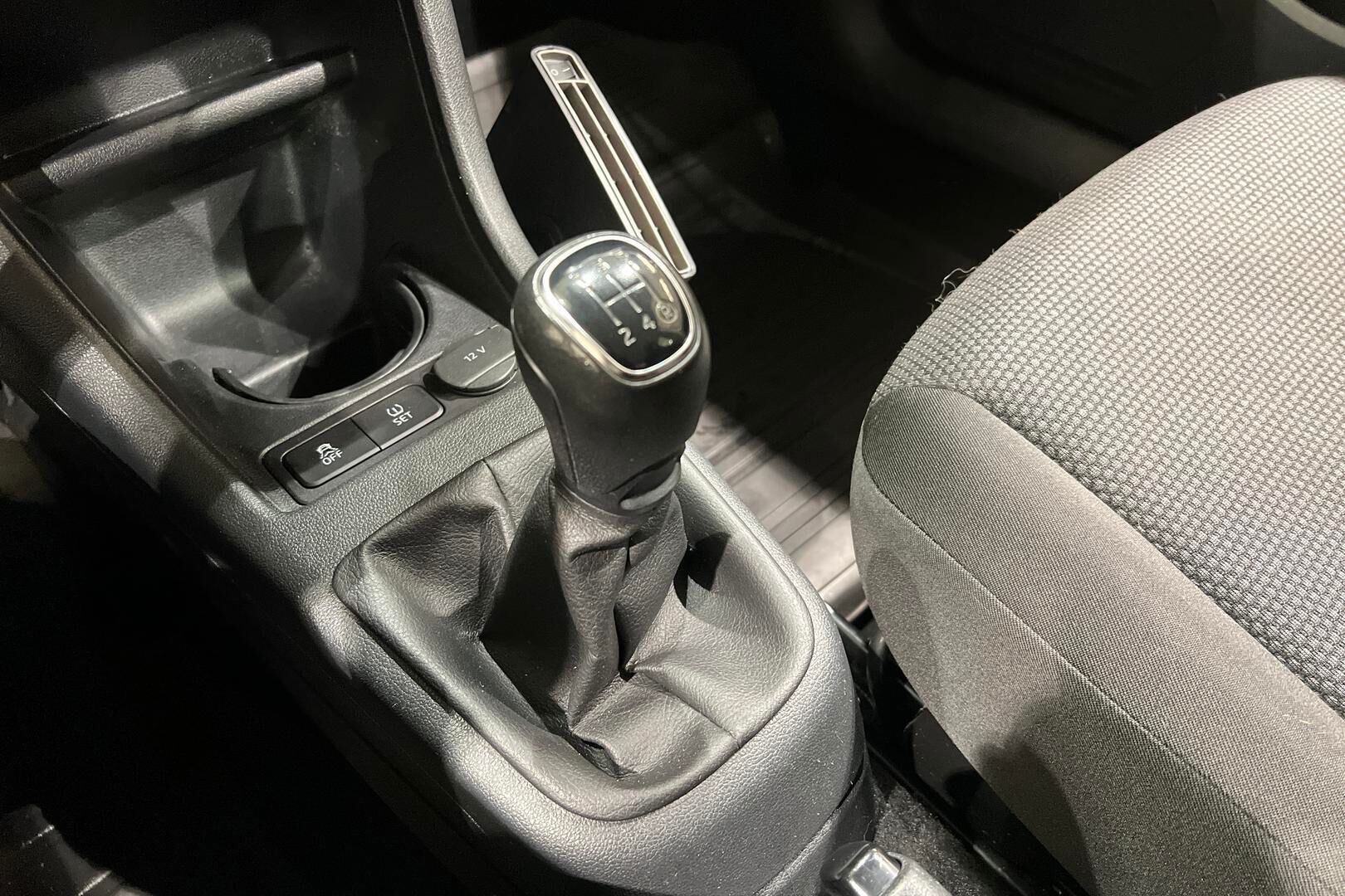 Skoda Citigo iso kuva 17