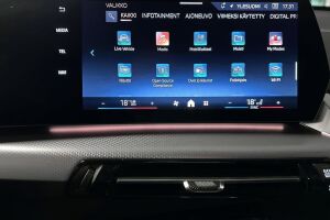 BMW X1 esikatselu 18