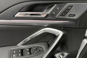 BMW X1 esikatselu 28