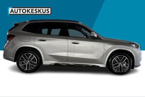 BMW X1 esikatselu 3