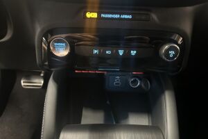 Ford Kuga esikatselu 21