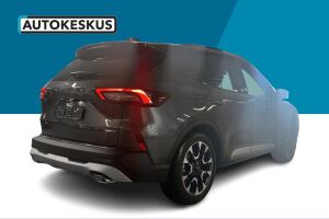 Ford Kuga esikatselu 4