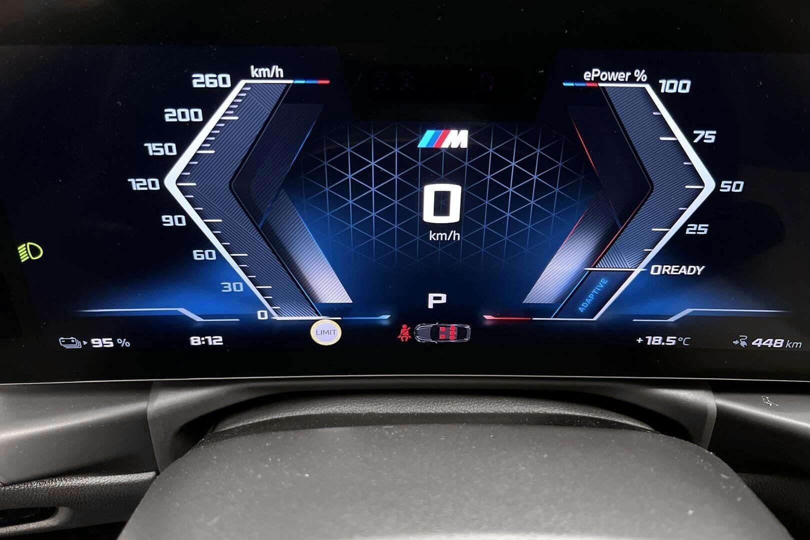 BMW I4 M60 iso kuva 12
