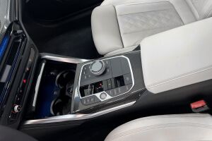 BMW I4 M60 esikatselu 19
