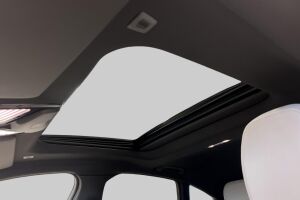 BMW I4 M60 esikatselu 20